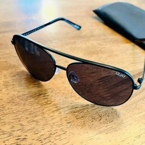 Quay Aviator Women's Sunglasses- Never Worn